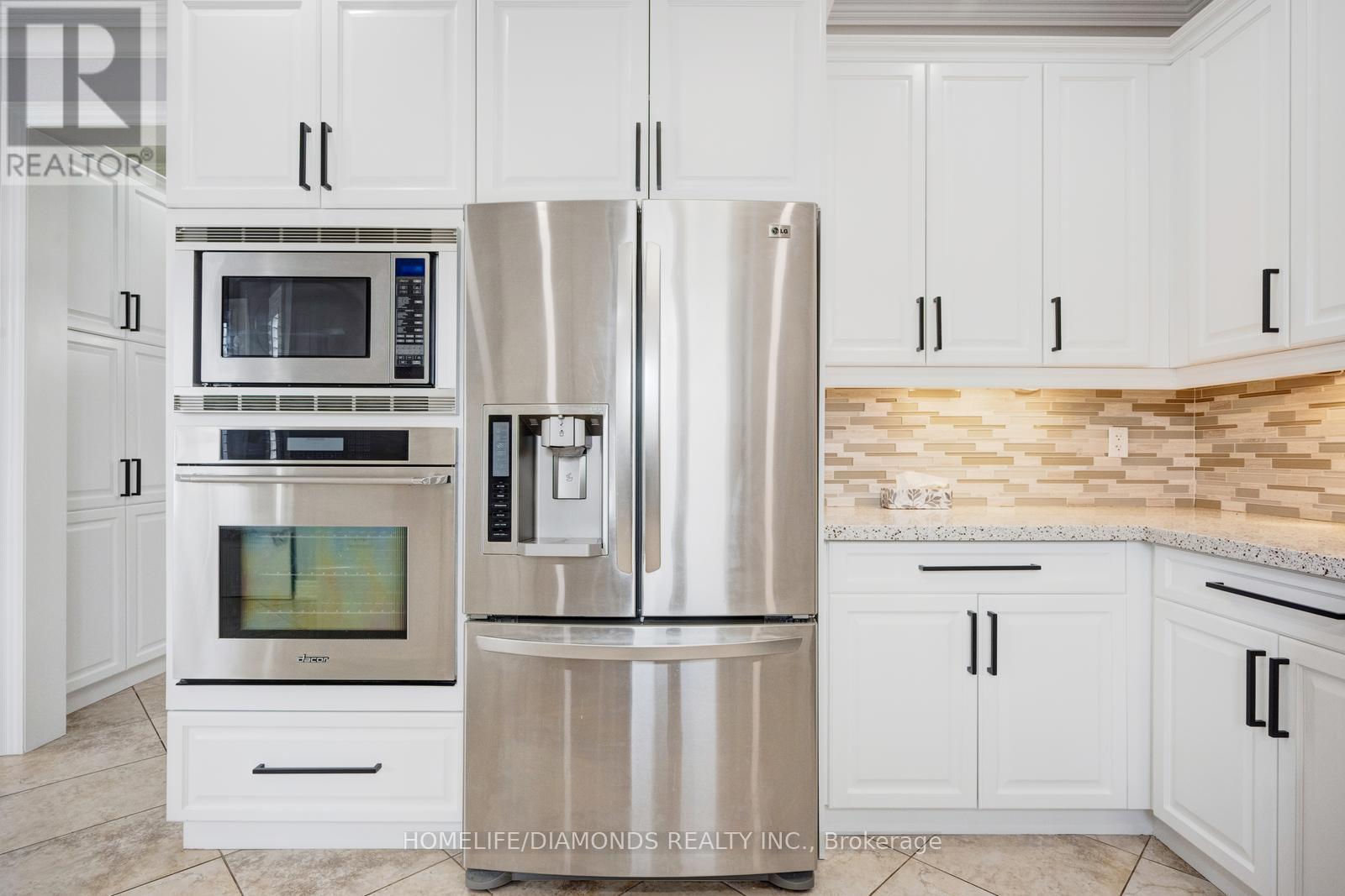 3 Intrigue Trail, Brampton, Ontario  L6X 0W8 - Photo 16 - W12700414