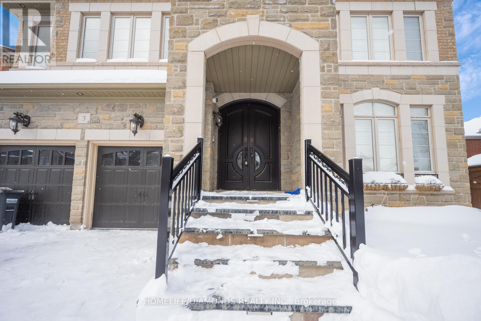 3 Intrigue Trail, Brampton, Ontario  L6X 0W8 - Photo 2 - W12700414