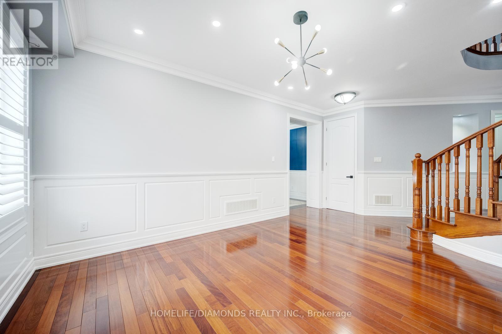 3 Intrigue Trail, Brampton, Ontario  L6X 0W8 - Photo 6 - W12700414