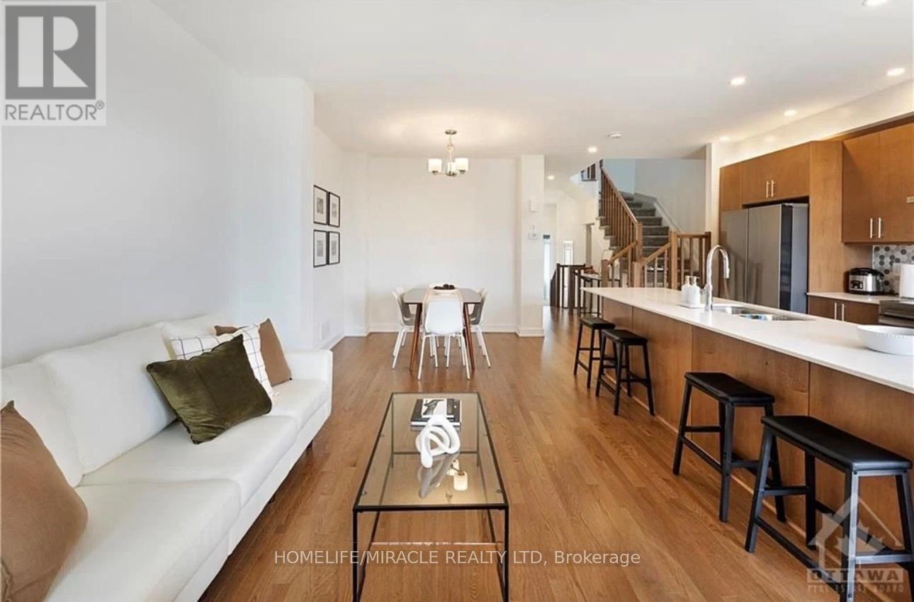 208 Monticello Avenue, Ottawa, Ontario  K2S 0J7 - Photo 17 - X12700270