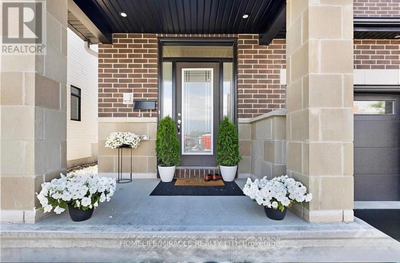 208 Monticello Avenue, Ottawa, Ontario  K2S 0J7 - Photo 2 - X12700270