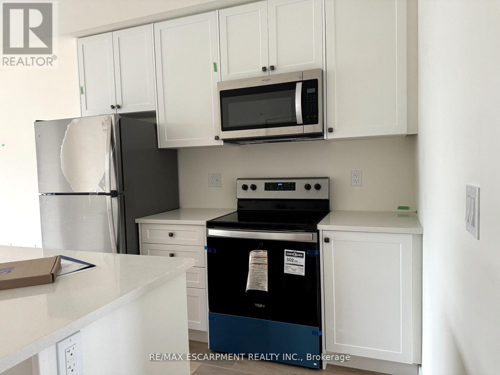 802 - 160 Densmore Road, Cobourg, Ontario  K9A 0X8 - Photo 3 - X12700310