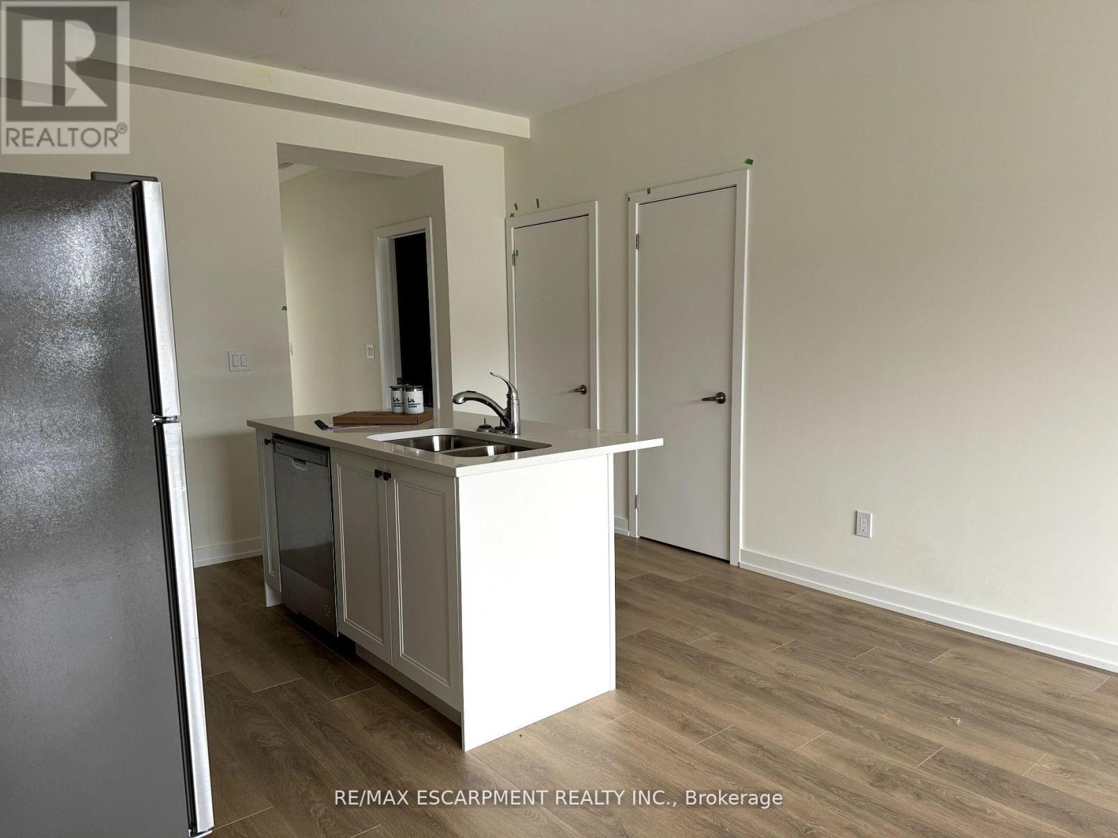 802 - 160 Densmore Road, Cobourg, Ontario  K9A 0X8 - Photo 9 - X12700310