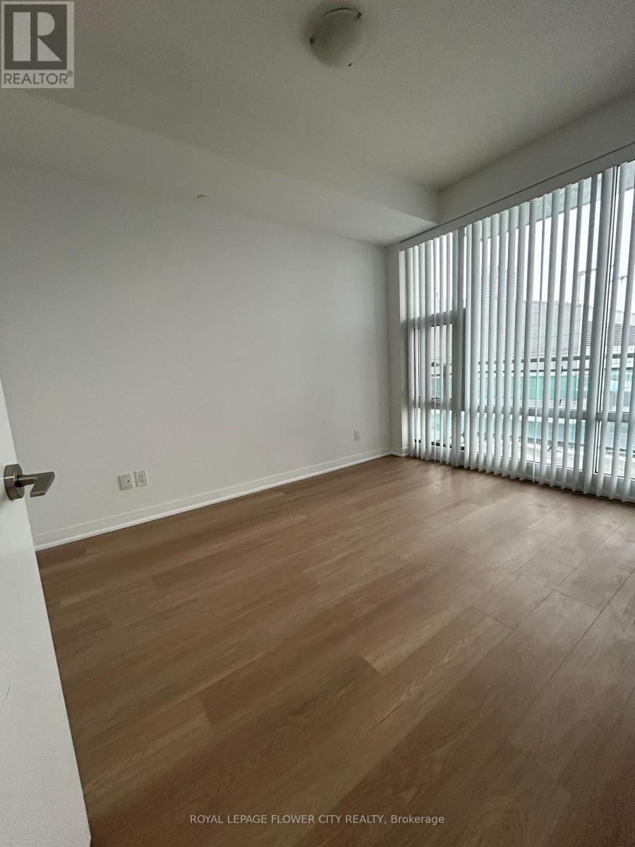 1211 - 85 Duke Street, Kitchener, Ontario  N2H 0B7 - Photo 11 - X12700432