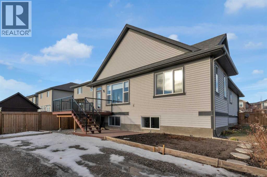 192 Heritage Boulevard W, Cochrane, Alberta  T4C 0S5 - Photo 35 - A2278929