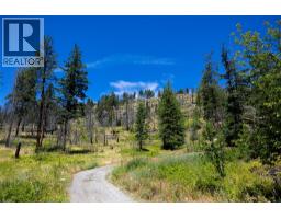 6090 Highway 33, kelowna, British Columbia