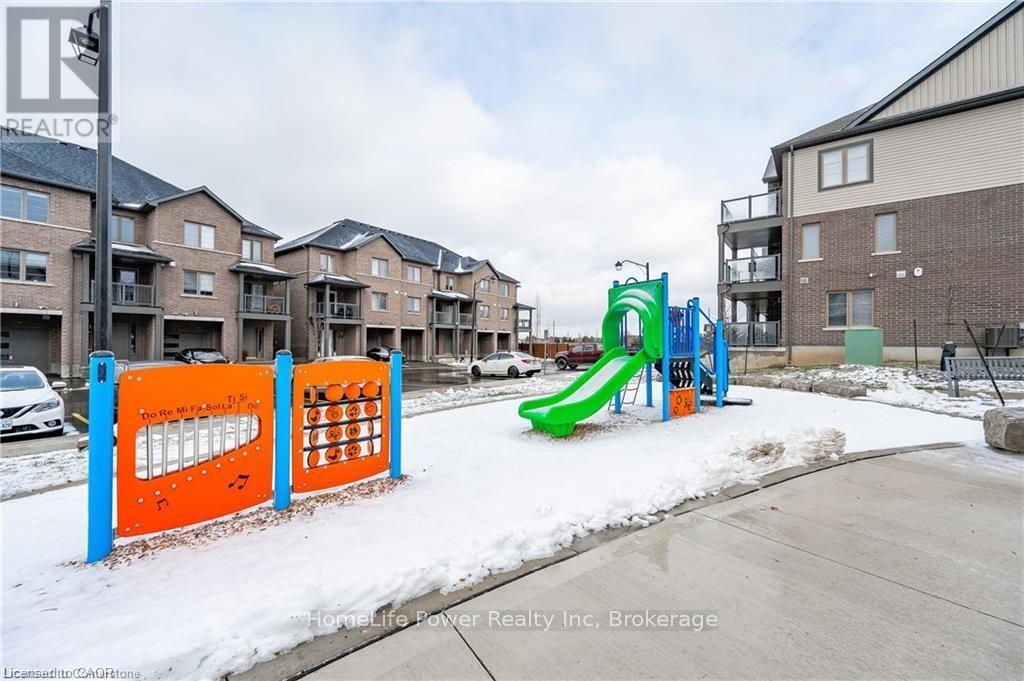 49 - 205 West Oak Trail, Kitchener, Ontario  N2R 0R9 - Photo 13 - X12700552