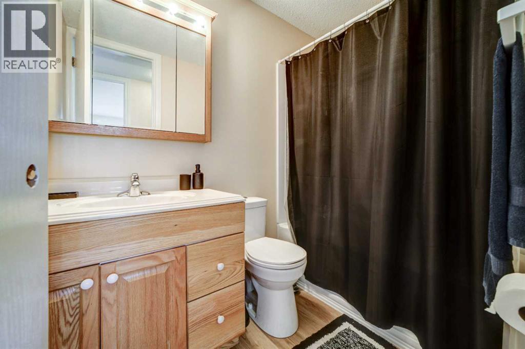 2429 211 Street, Bellevue, Alberta  T0K 0C0 - Photo 19 - A2277787