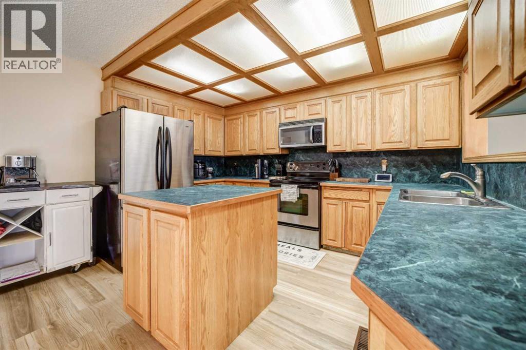 2429 211 Street, Bellevue, Alberta  T0K 0C0 - Photo 32 - A2277787