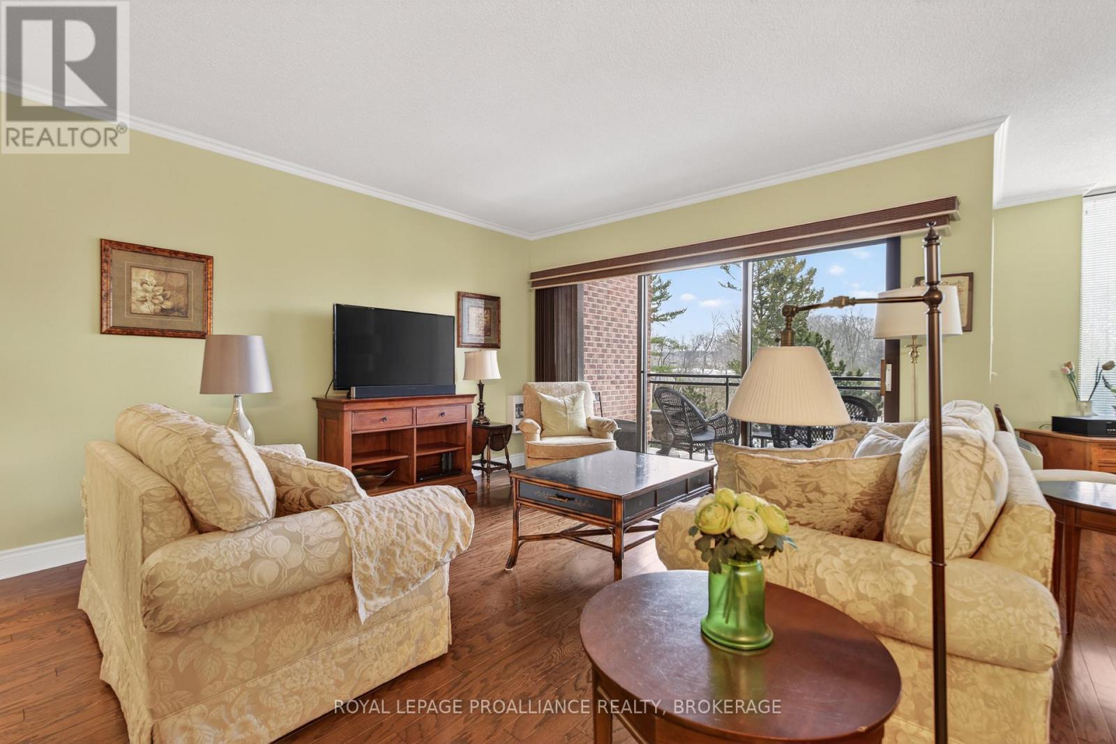 305 - 1000 King Street W, Kingston, Ontario  K7M 8H3 - Photo 12 - X12700508