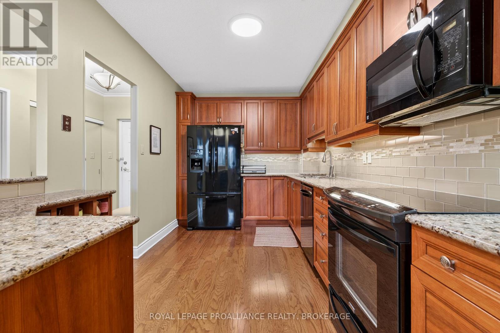 305 - 1000 King Street W, Kingston, Ontario  K7M 8H3 - Photo 16 - X12700508