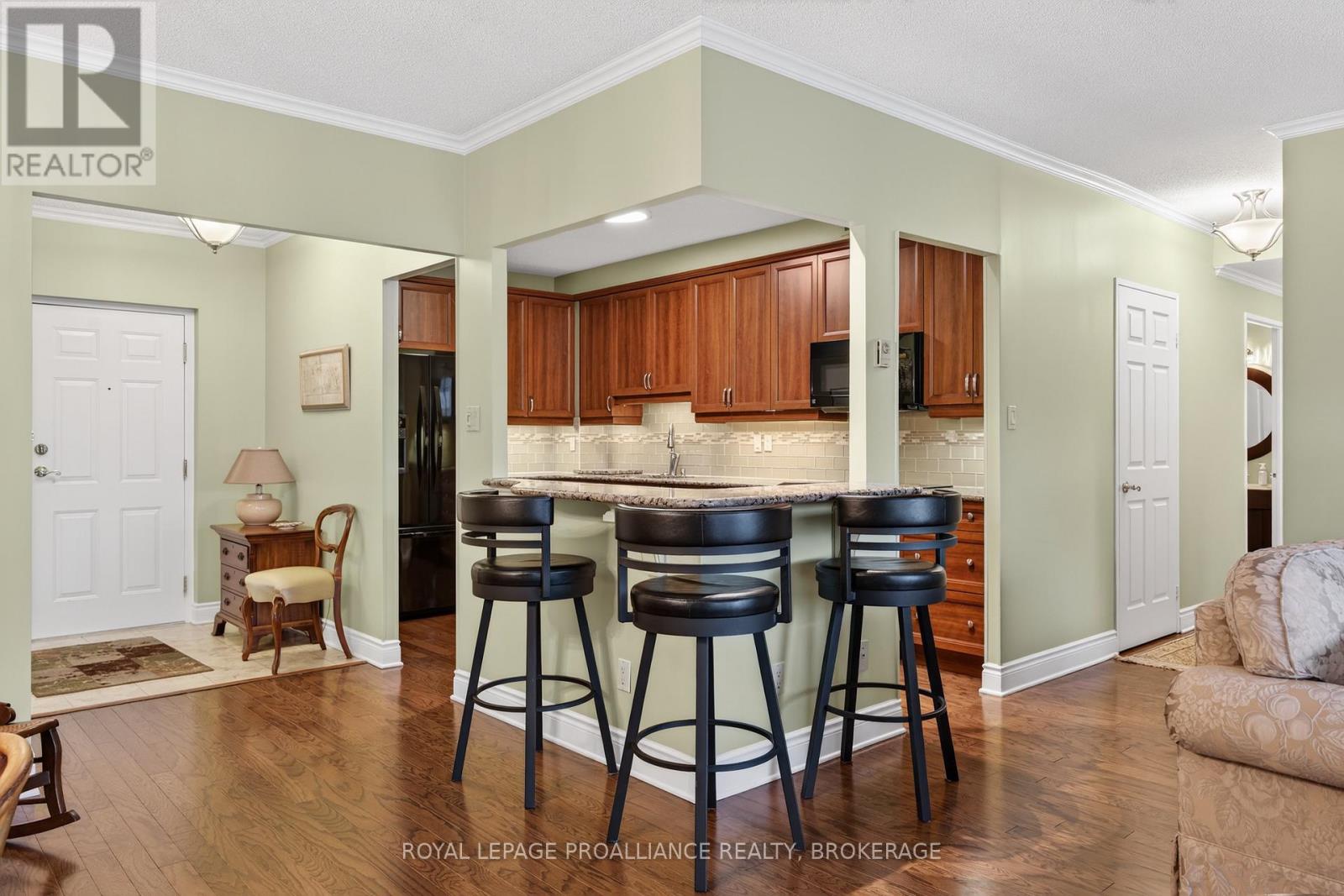 305 - 1000 King Street W, Kingston, Ontario  K7M 8H3 - Photo 20 - X12700508