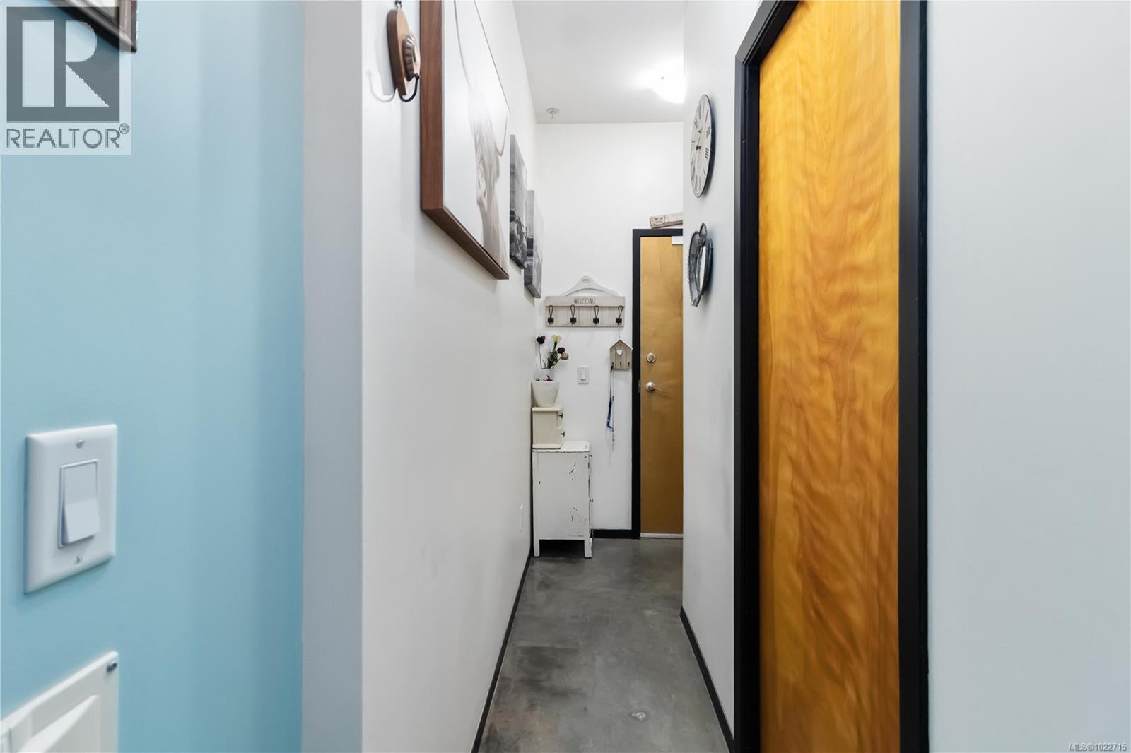 108 932 Johnson St, Victoria, British Columbia  V8V 3N4 - Photo 9 - 1022715