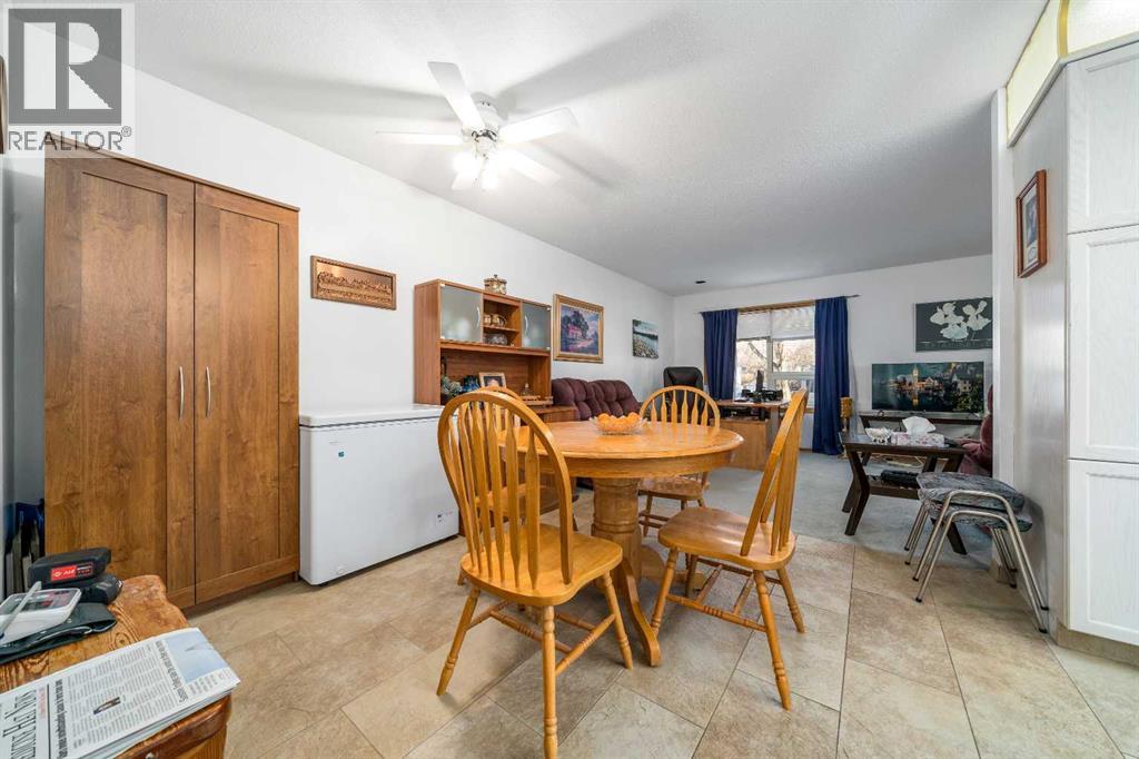 131 3 Street Nw, Medicine Hat, Alberta  T1A 6K5 - Photo 13 - A2272033