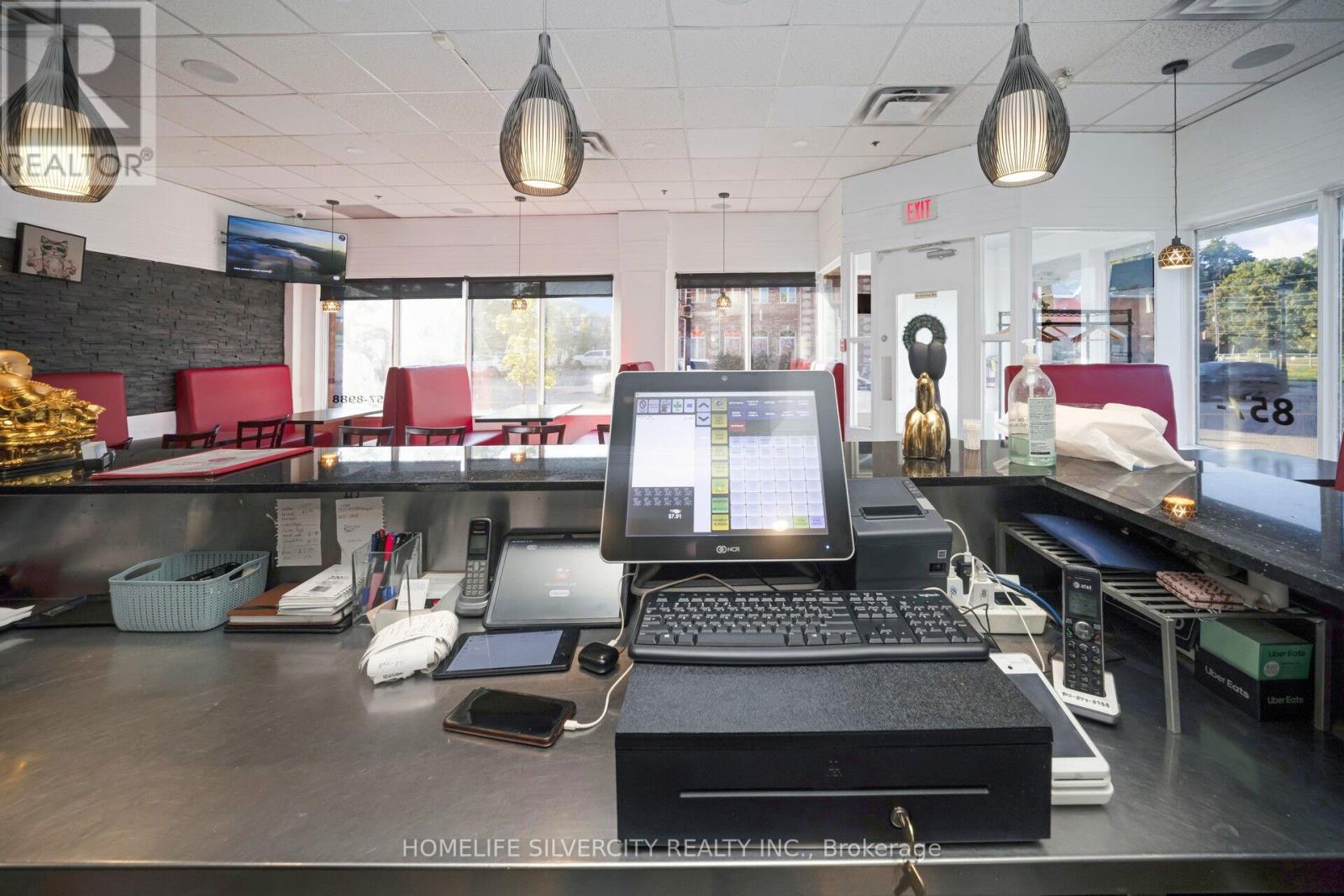 15 - 18 King Street E, Caledon, Ontario  L7E 1E8 - Photo 24 - W12411214