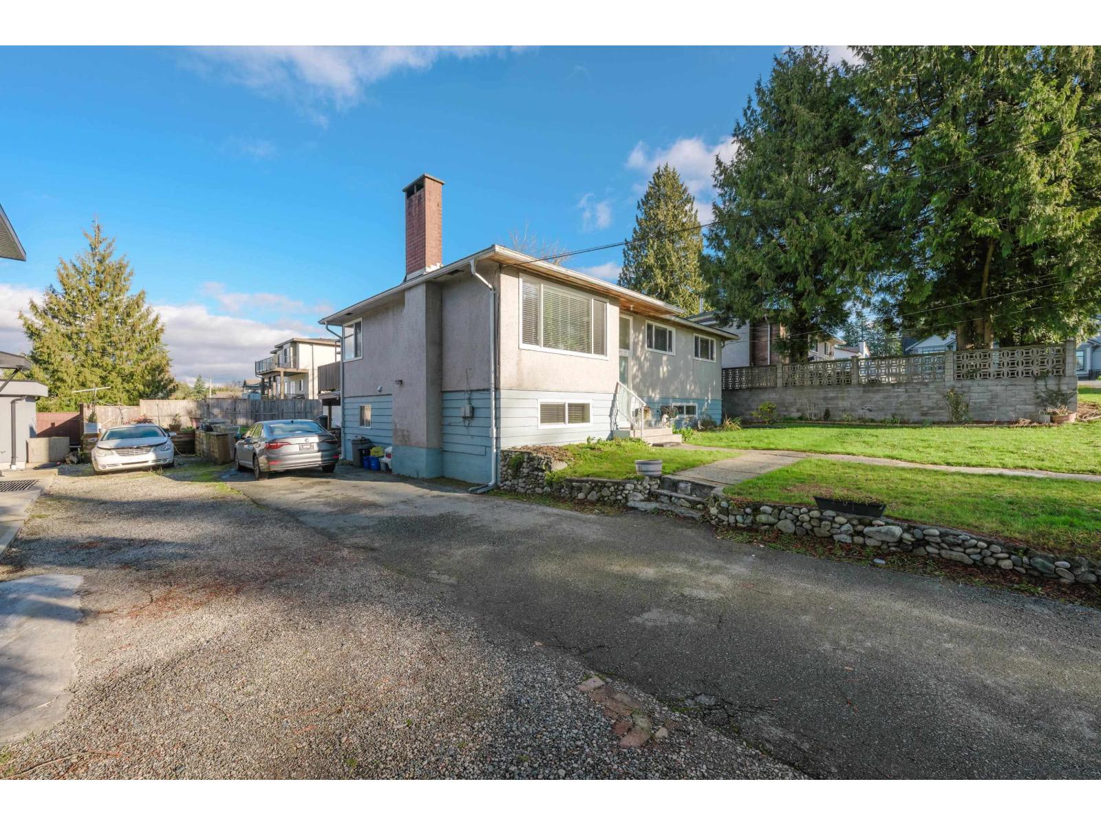 11181 90 Avenue, Delta, British Columbia  V4C 3H1 - Photo 3 - R3075647