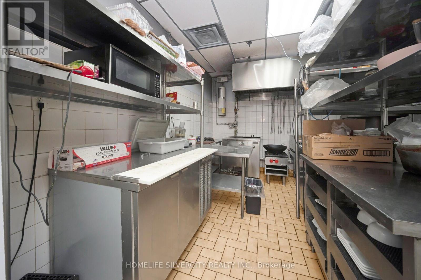 15 - 18 King Street E, Caledon, Ontario  L7E 1E8 - Photo 31 - W12411214