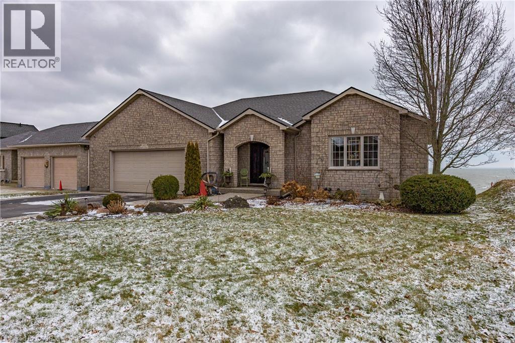 140 Brown Street, Port Dover, Ontario  N0A 1N7 - Photo 3 - 40797790