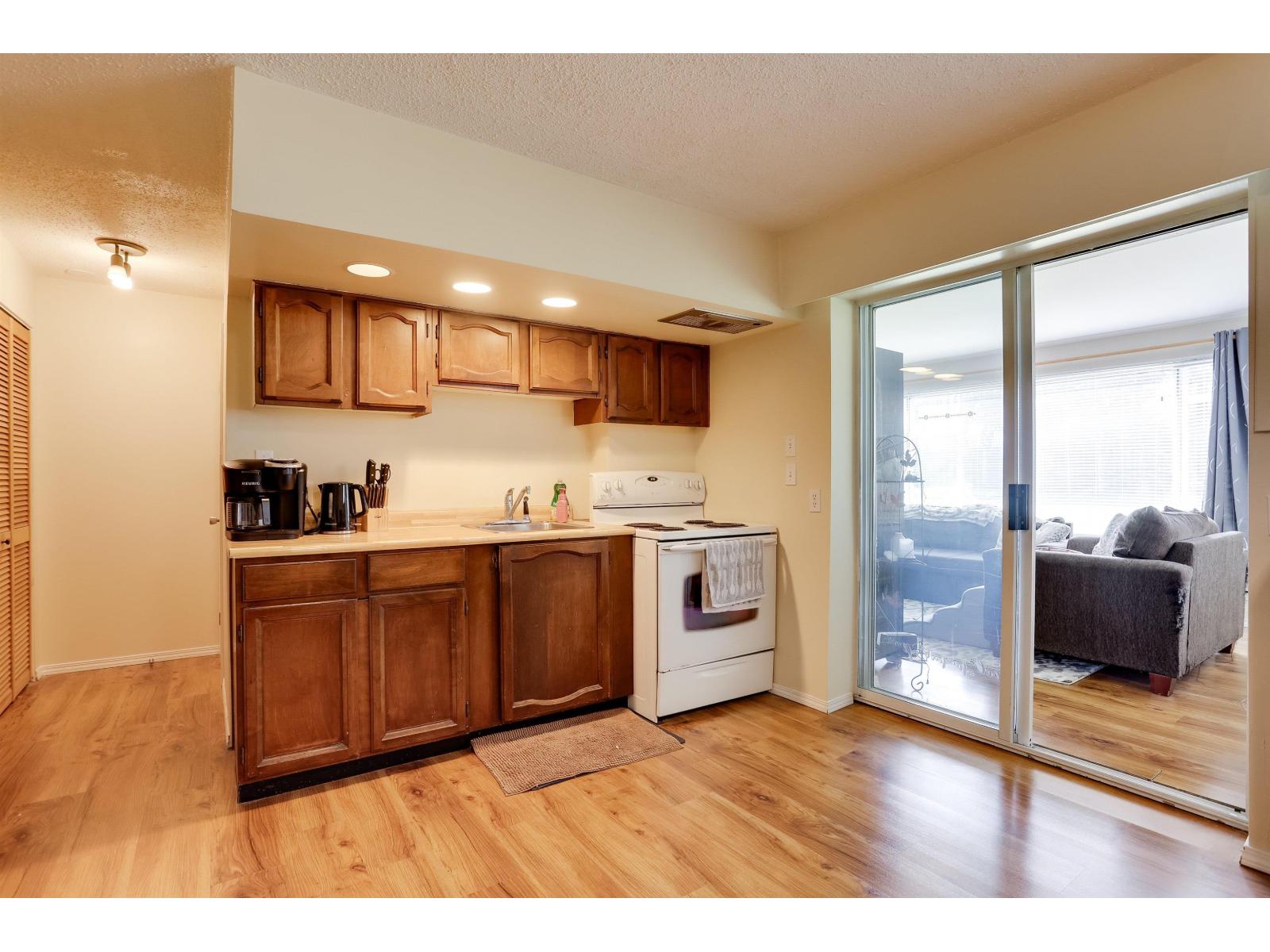 15568 Thrift Avenue, White Rock, British Columbia  V4B 2L9 - Photo 28 - R3079956