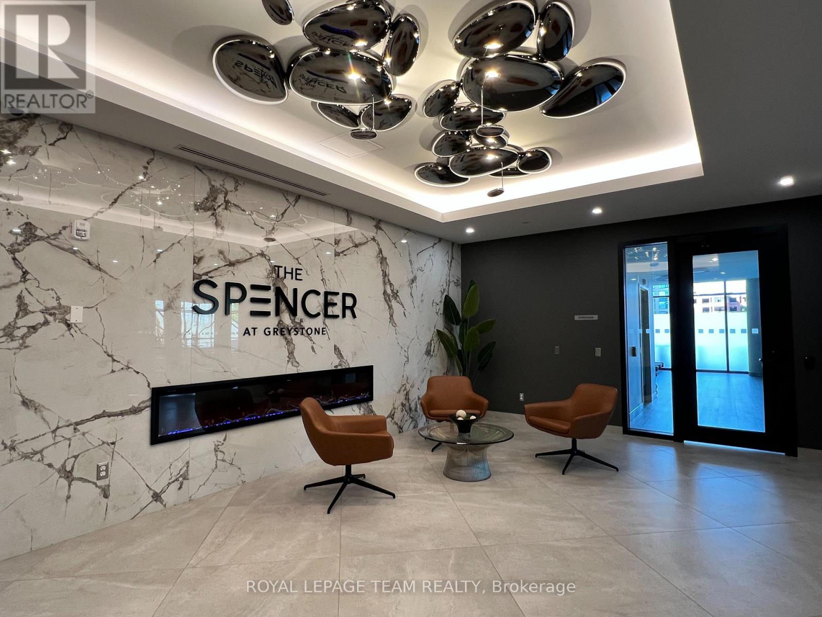 310 - 360 Deschatelets Avenue, Ottawa, Ontario  K1S 5Y1 - Photo 2 - X12700464