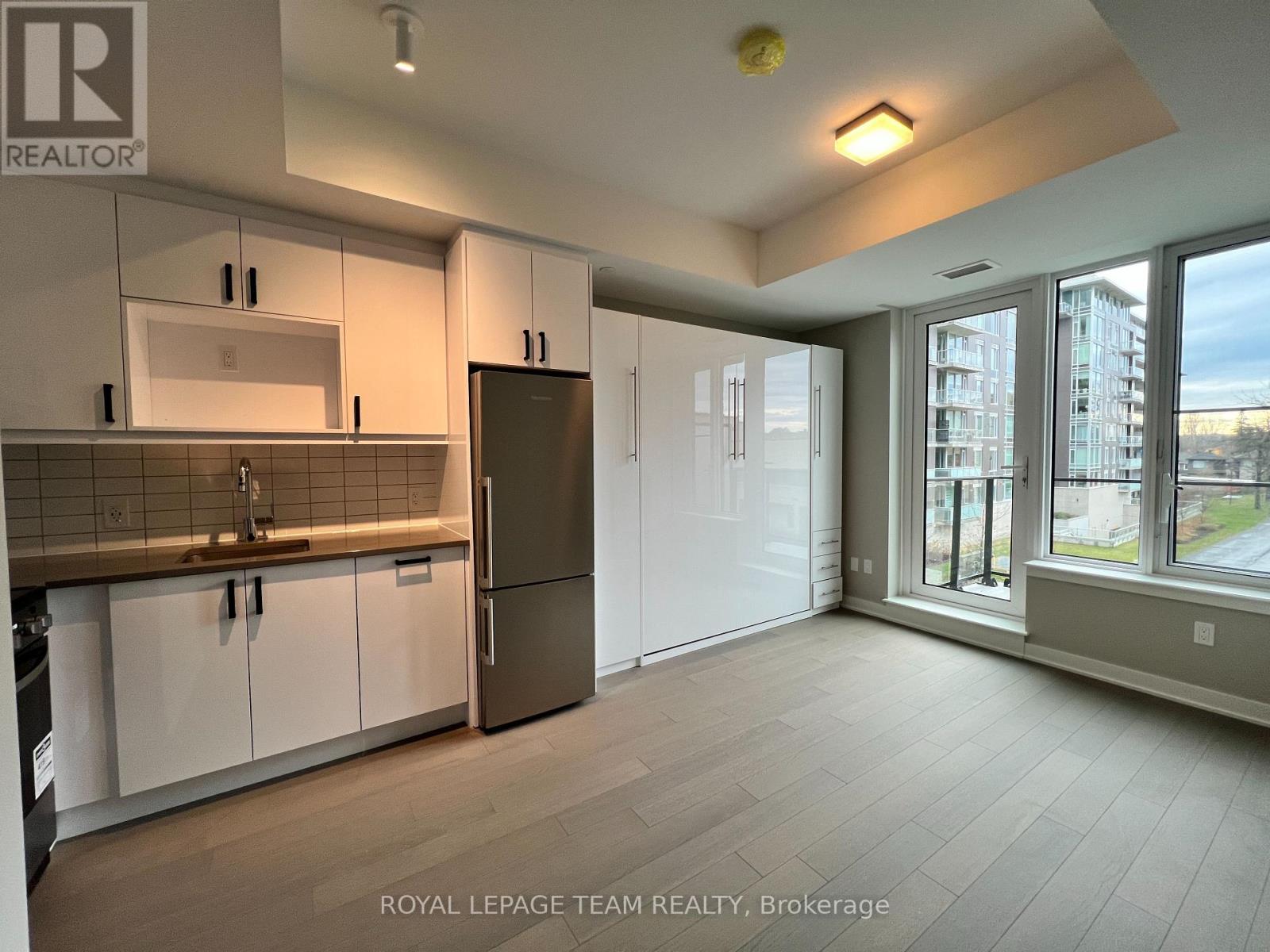 310 - 360 Deschatelets Avenue, Ottawa, Ontario  K1S 5Y1 - Photo 8 - X12700464