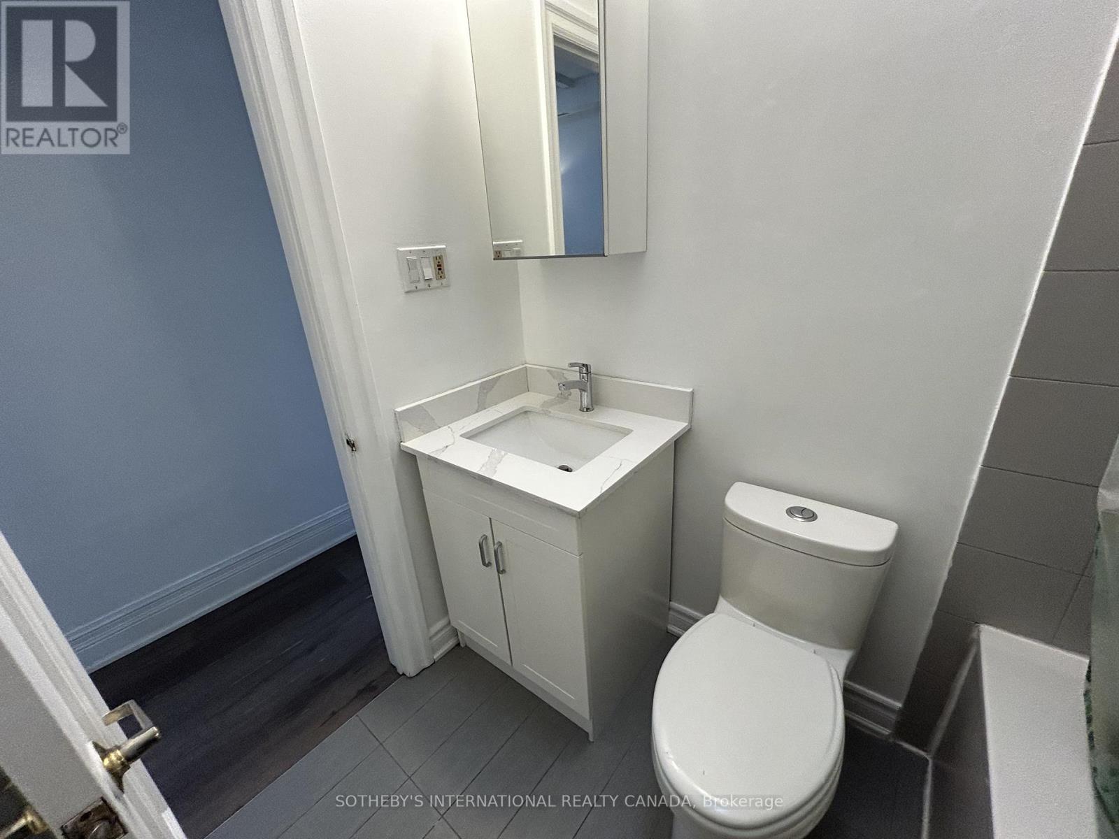 3 - 212 Carlton Street, Toronto, Ontario  M5A 2L1 - Photo 12 - C12613176