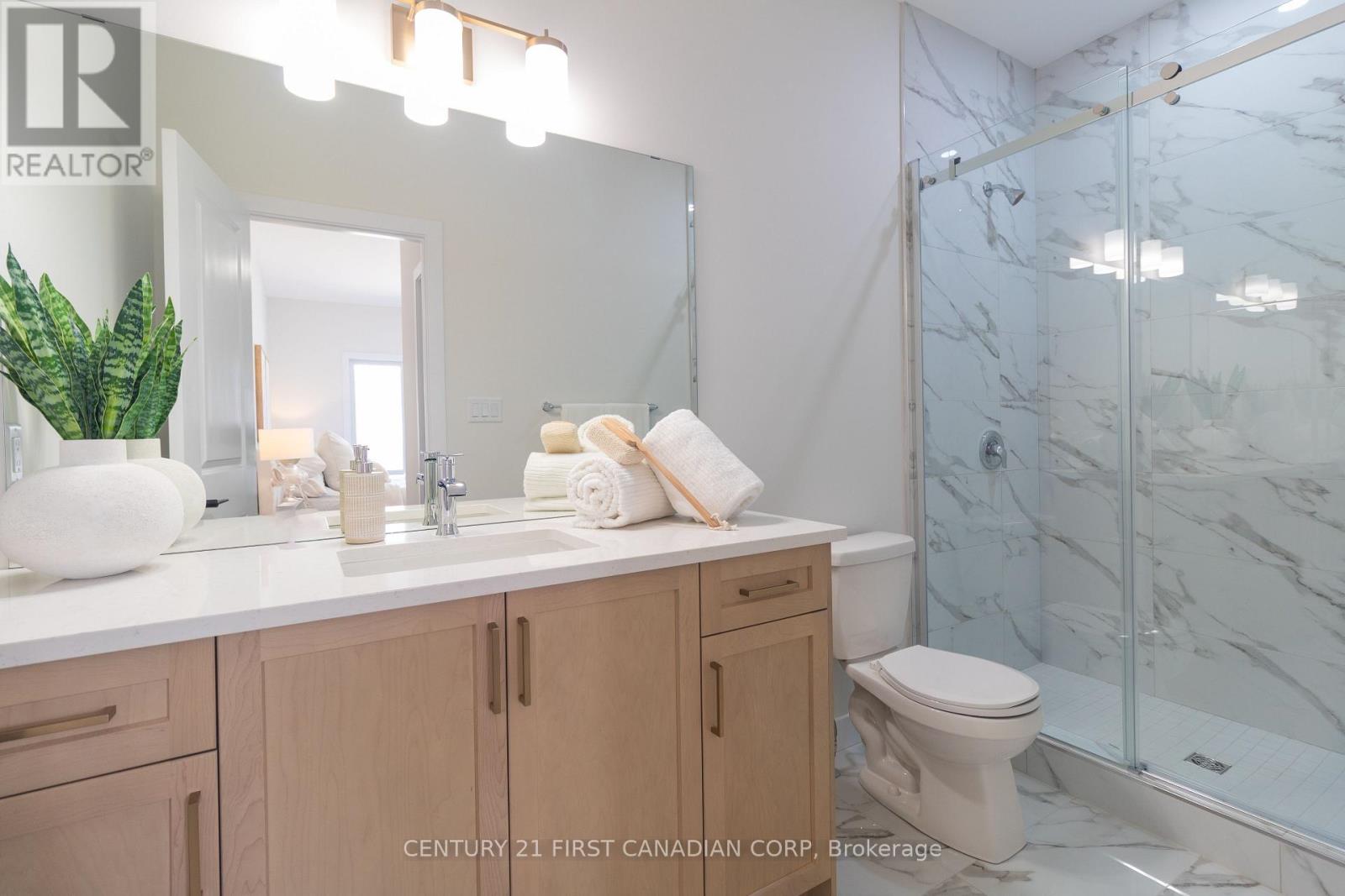 6694 Hayward Drive, London South, Ontario  N6P 0H7 - Photo 12 - X12700476