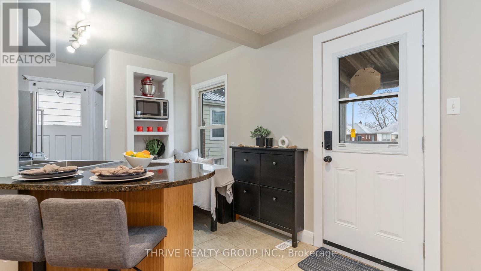 894 Hamilton Road, London East, Ontario  N5Z 1V9 - Photo 11 - X12700498