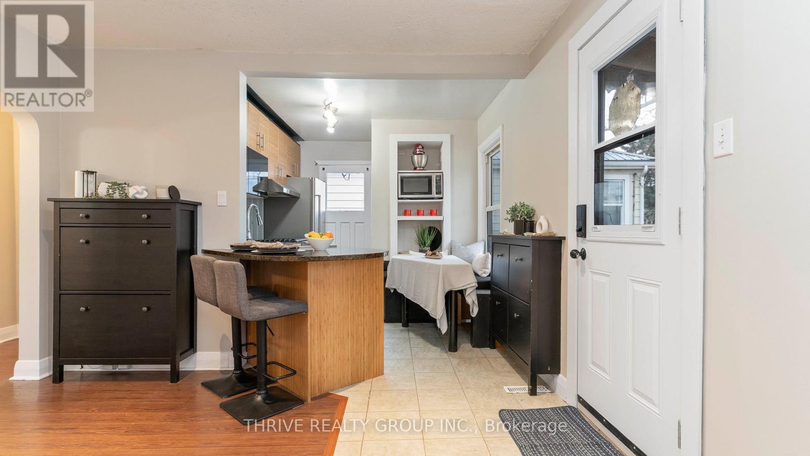 894 Hamilton Road, London East, Ontario  N5Z 1V9 - Photo 8 - X12700498