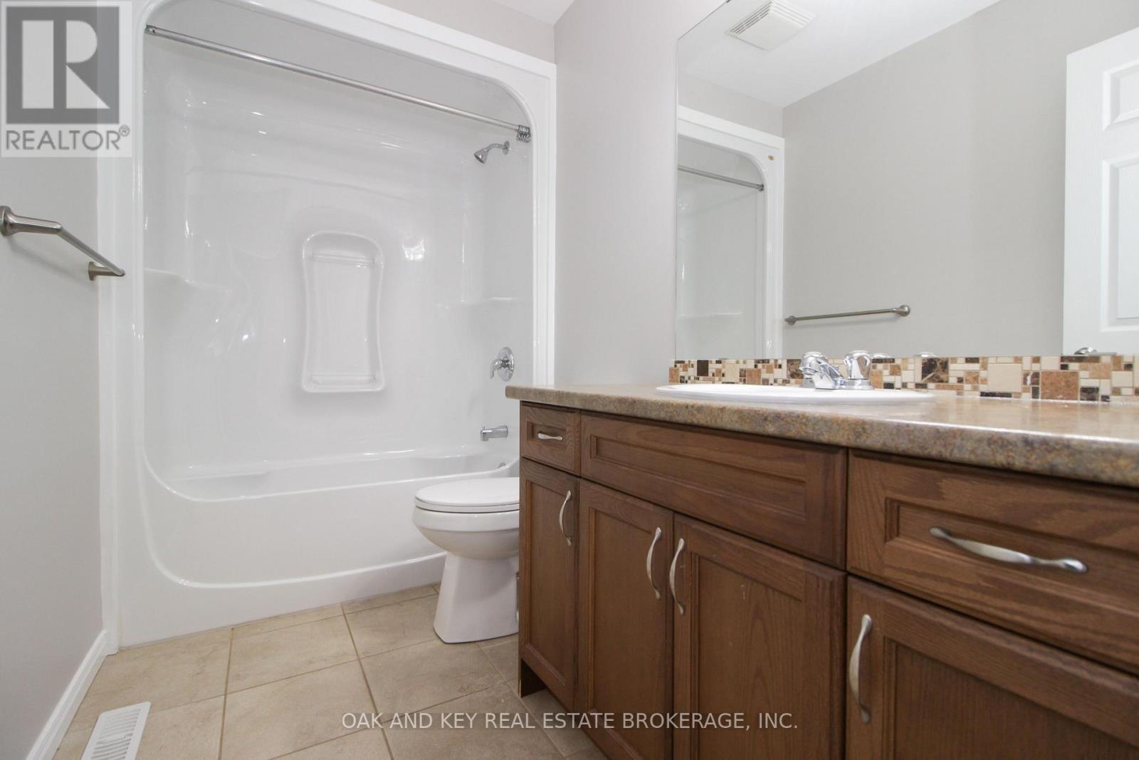 67 - 1625 Purser Street, London East, Ontario  N5V 0A7 - Photo 12 - X12700546