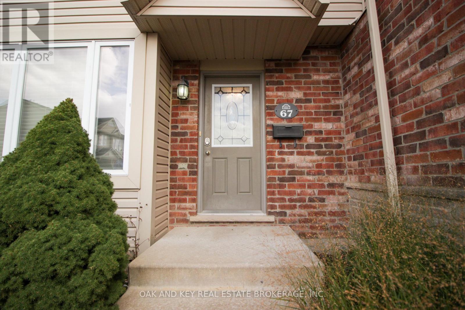 67 - 1625 Purser Street, London East, Ontario  N5V 0A7 - Photo 2 - X12700546