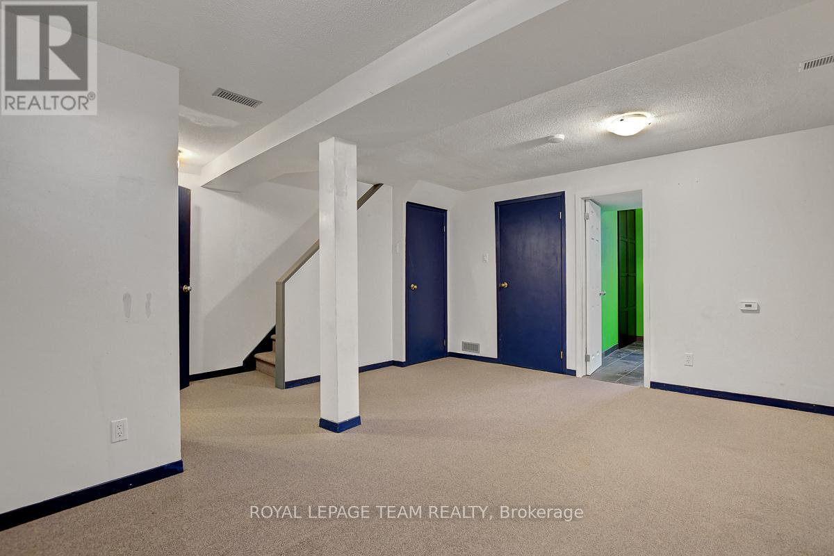 47 Mcdermot Court, Ottawa, Ontario  K2L 3V5 - Photo 35 - X12697920