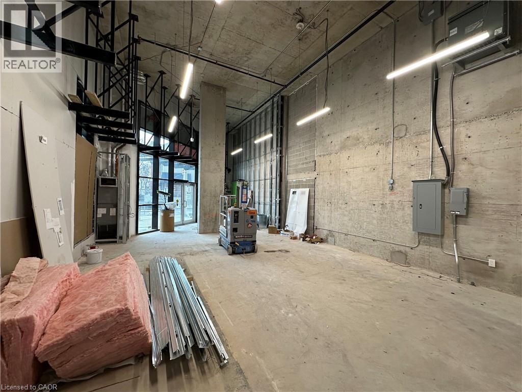 206 King Street W, Hamilton, Ontario  L8P 1A5 - Photo 4 - 40774941