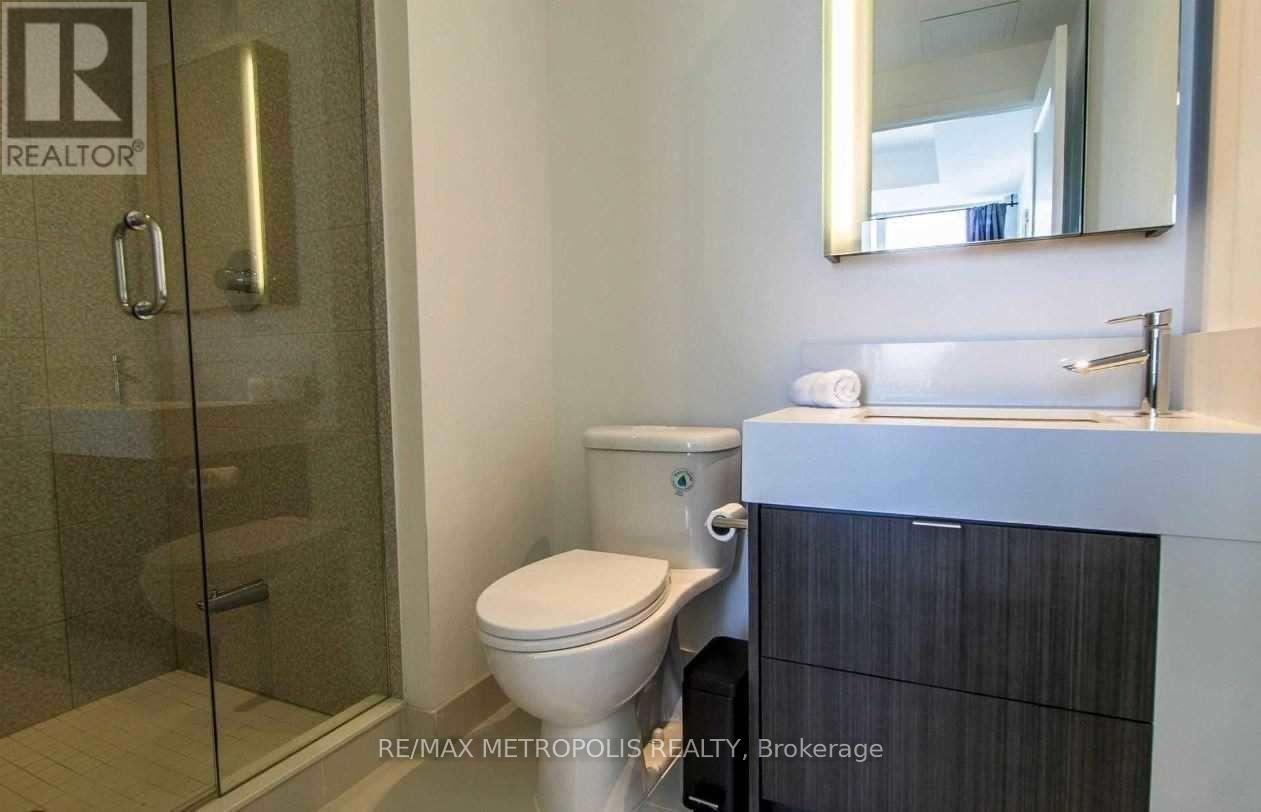 6101 - 10 York Street, Toronto, Ontario  M5J 2L9 - Photo 8 - C12648124