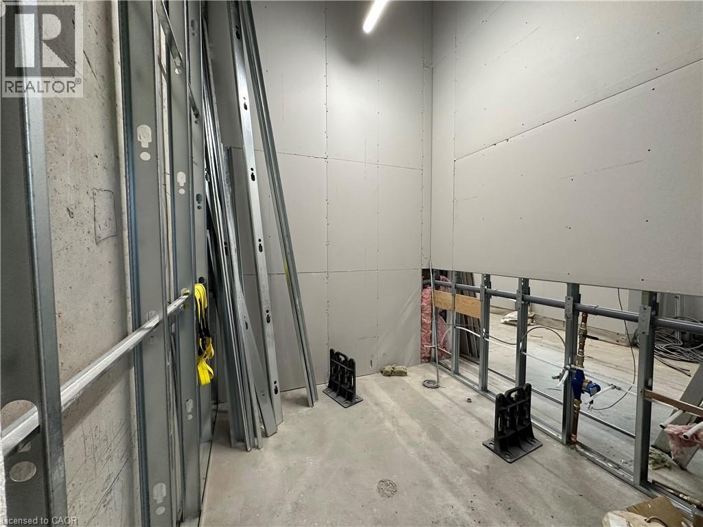 206 King Street W, Hamilton, Ontario  L8P 1A5 - Photo 5 - 40774957