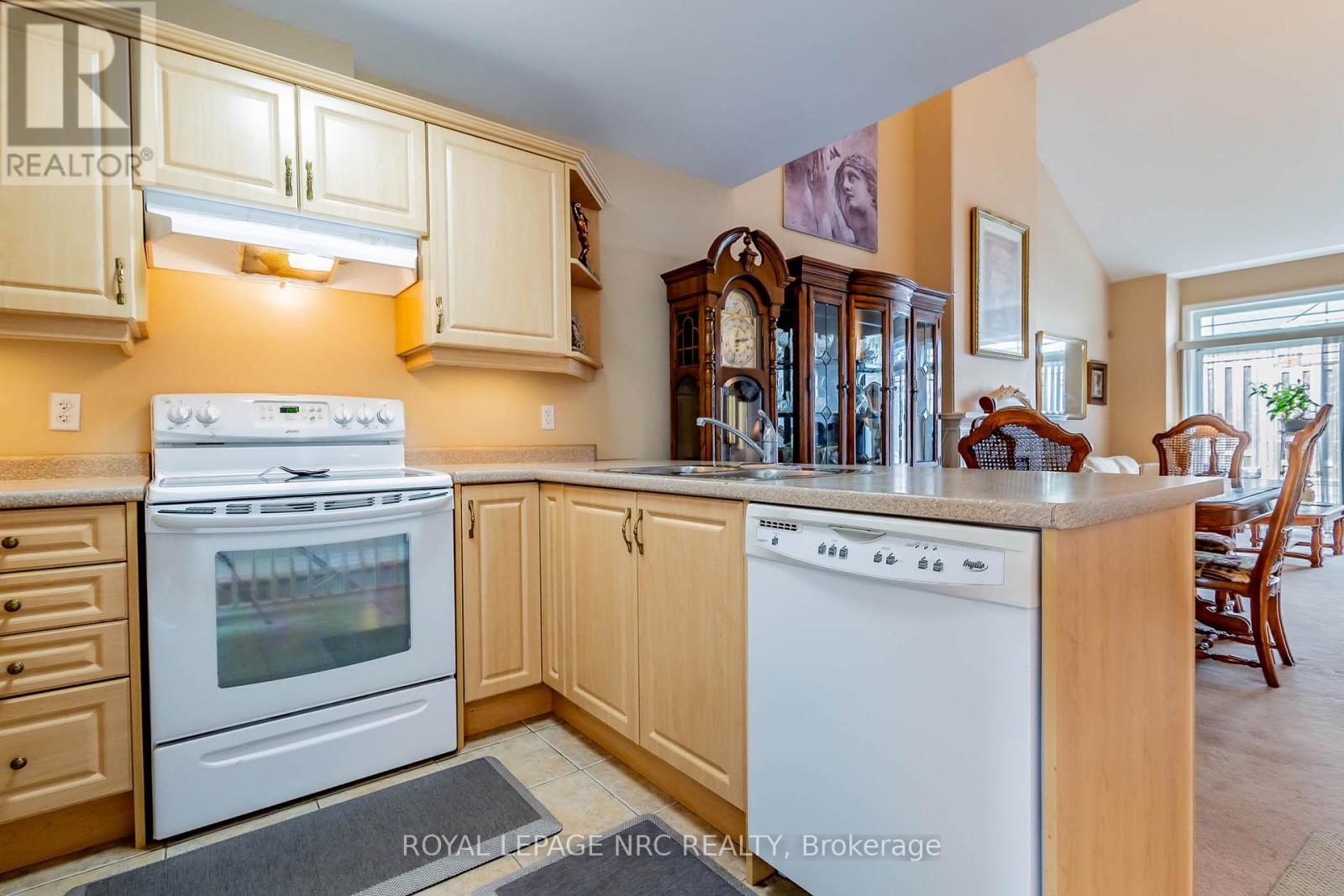 15 - 4300 Kalar Road, Niagara Falls, Ontario  L2H 1S8 - Photo 7 - X12700460
