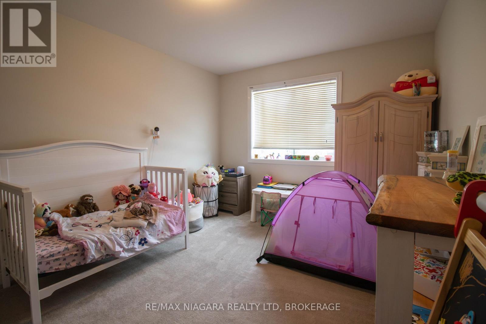 Main - 24 Manhattan Court, St. Catharines (Haig), Ontario  L2R 0B8 - Photo 18 - X12700518