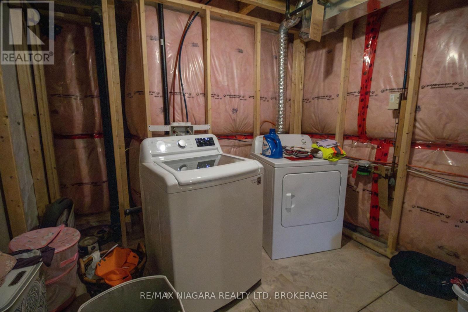 Main - 24 Manhattan Court, St. Catharines (Haig), Ontario  L2R 0B8 - Photo 29 - X12700518