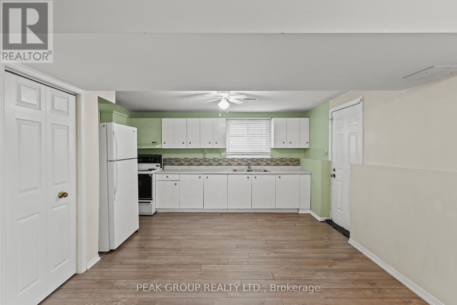 7953 Paddock Trail, Niagara Falls, Ontario  L2H 1W7 - Photo 30 - X12700522