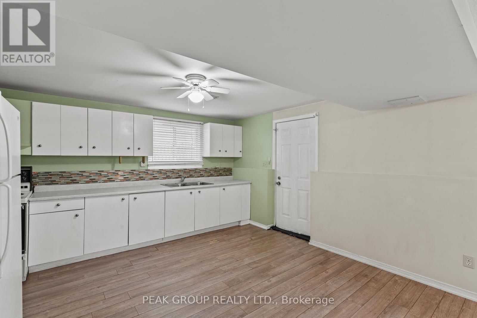 7953 Paddock Trail, Niagara Falls, Ontario  L2H 1W7 - Photo 32 - X12700522