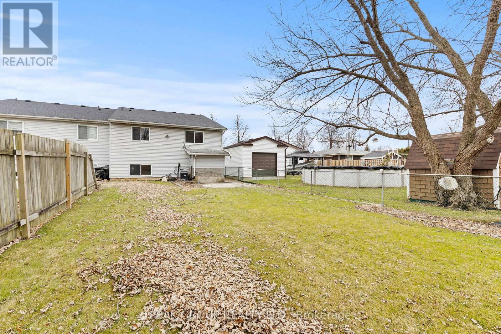 7953 Paddock Trail, Niagara Falls, Ontario  L2H 1W7 - Photo 41 - X12700522