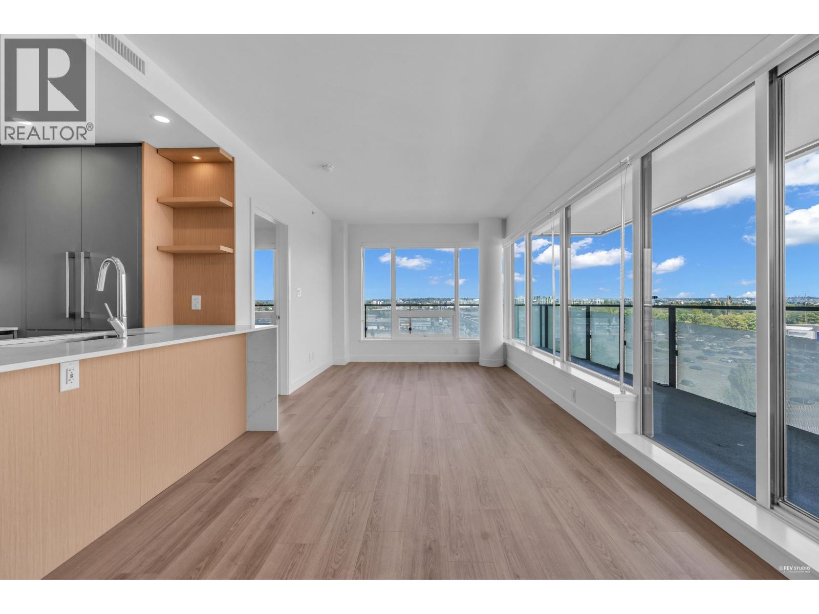 902 5593 No 3 Road, Richmond, British Columbia  V6X 0X6 - Photo 7 - R3079906