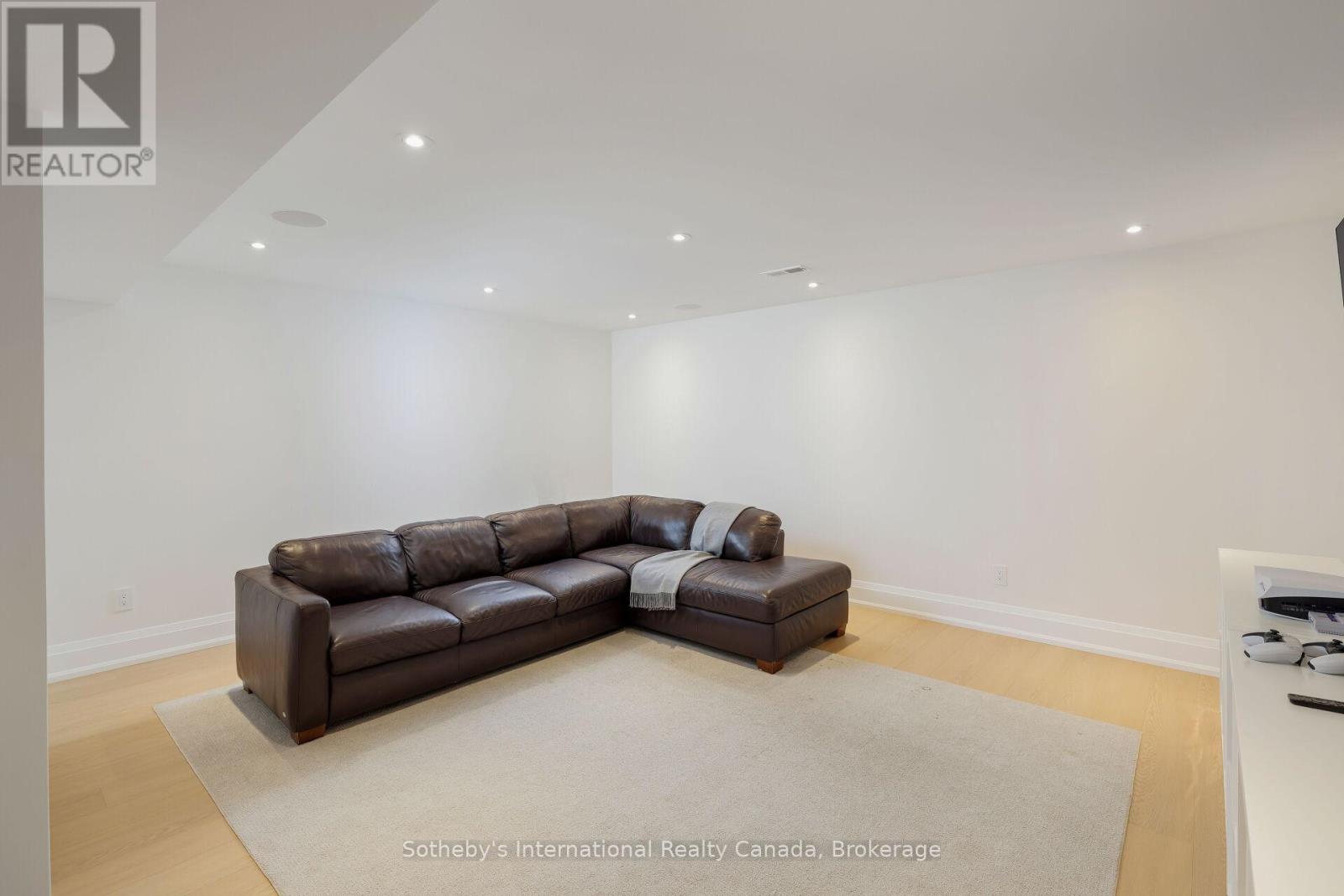 246 Cairncroft Road, Oakville, Ontario  L4J 4M3 - Photo 33 - W12699804