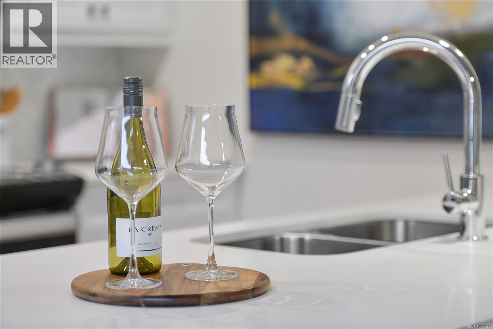 203 9716 Third St, Sidney, British Columbia  V8L 3A2 - Photo 15 - 1023275