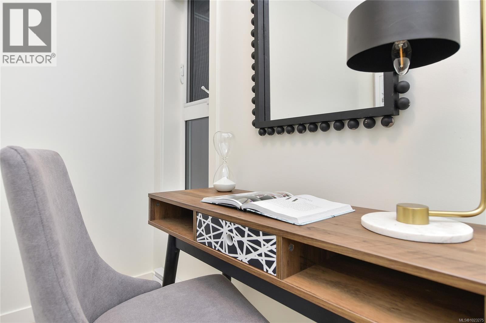 203 9716 Third St, Sidney, British Columbia  V8L 3A2 - Photo 30 - 1023275