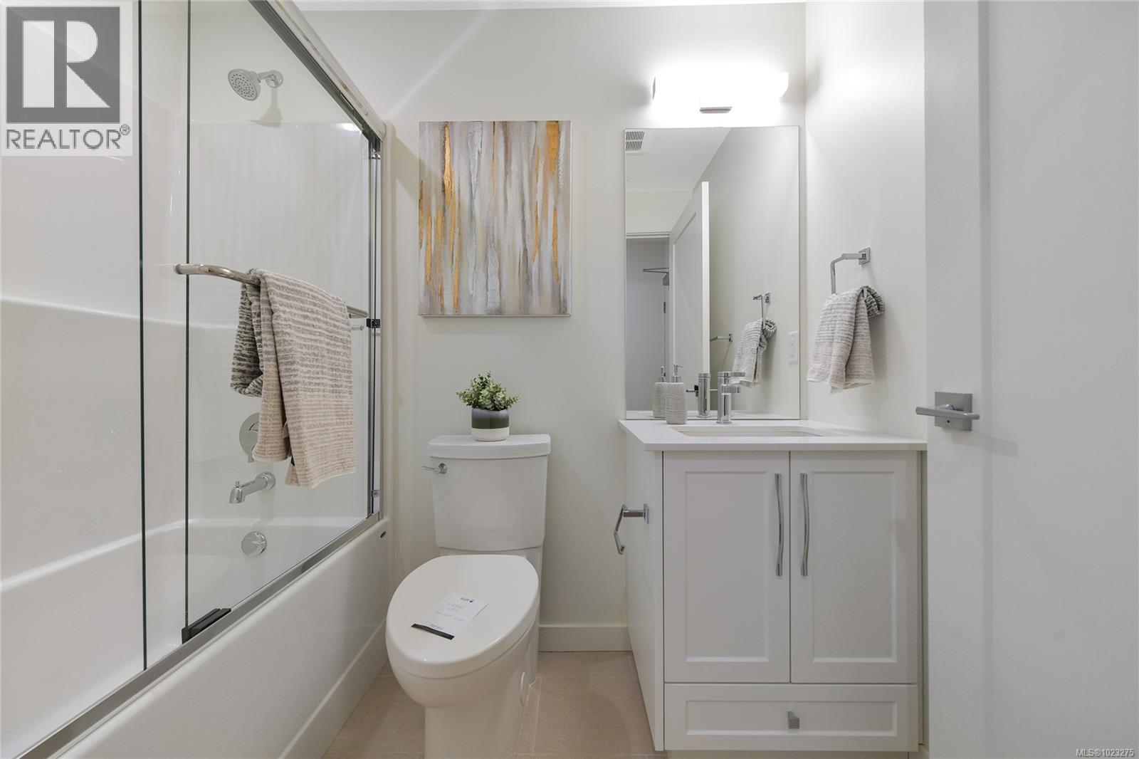 203 9716 Third St, Sidney, British Columbia  V8L 3A2 - Photo 31 - 1023275