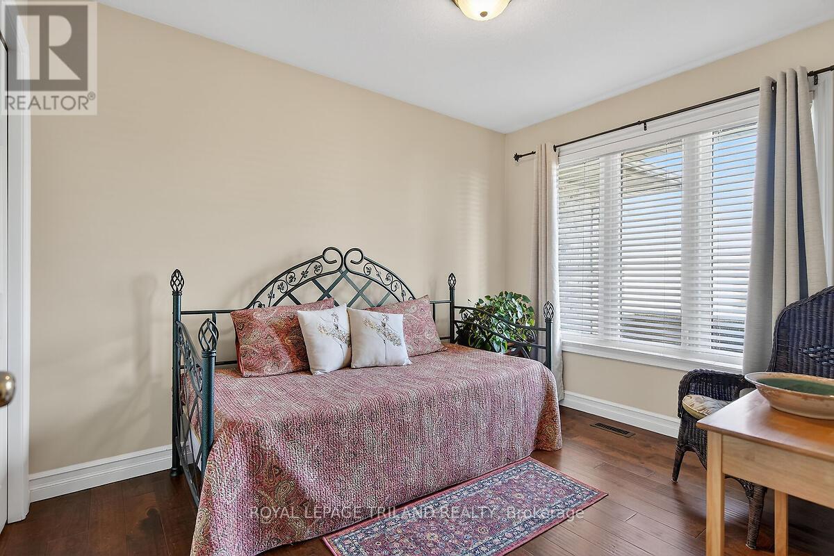 Photo 33 of 48 for 79 - 1241 Beaverbrook Avenue