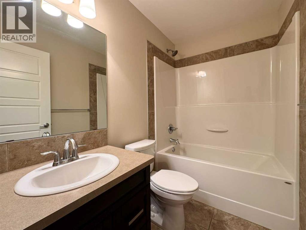 317 Moonlight Way W, Lethbridge, Alberta  T1J 5J8 - Photo 31 - A2270942