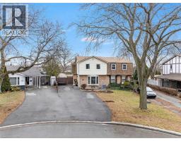 655 LOMOND Crescent, Burlington, Ontario