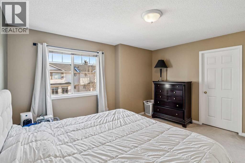 22 Country Hills Cove Nw, Calgary, Alberta  T3K 5G8 - Photo 14 - A2278004